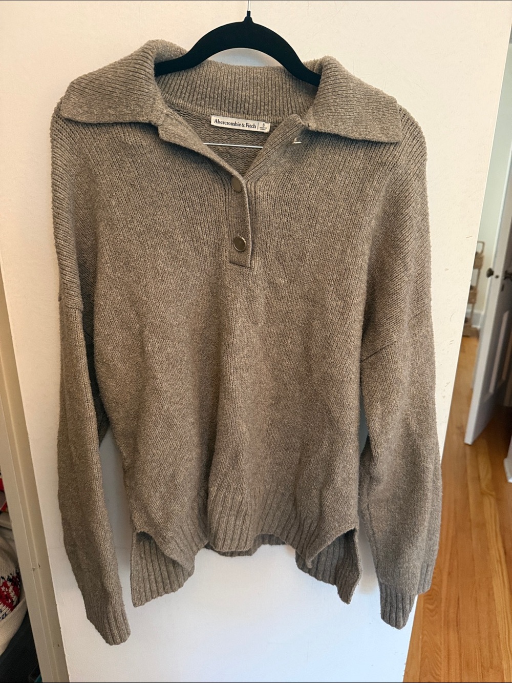 Abercrombie & Fitch Women's Taupe Collared Pullover Sweater